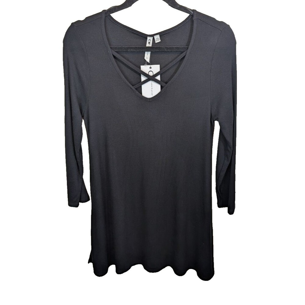 Cable & Gauge Tunic Top Criss Cross Side Slits Soft Cozy Boho Beachy Medium